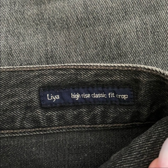 COH Liya Highrise Jeans - Picture 8 of 9